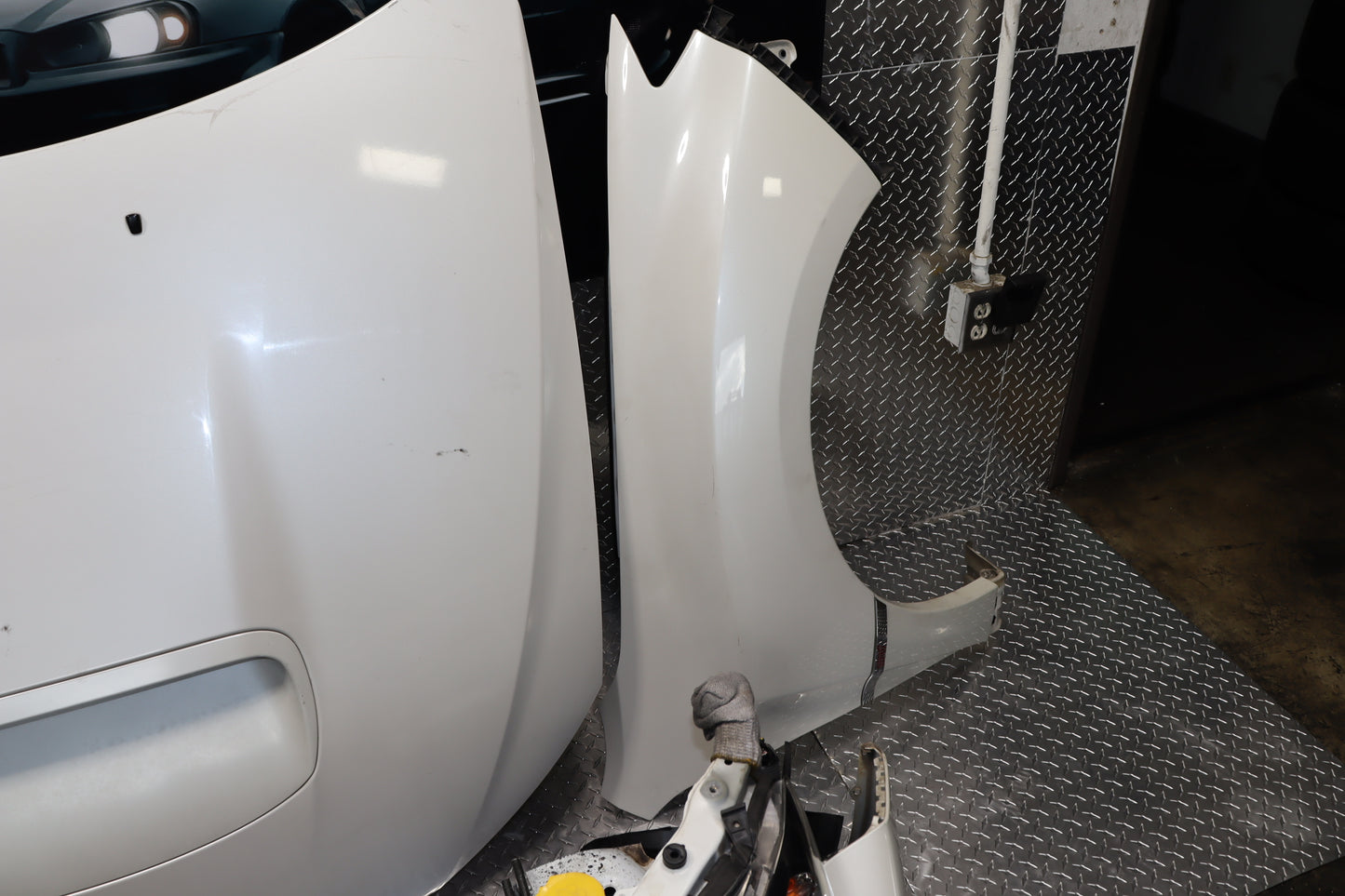 JDM 2008 - 2014 SUBARU IMPREZA WRX STI GRB GVF HATCH COMPLETE FRONT END NOSE CUT