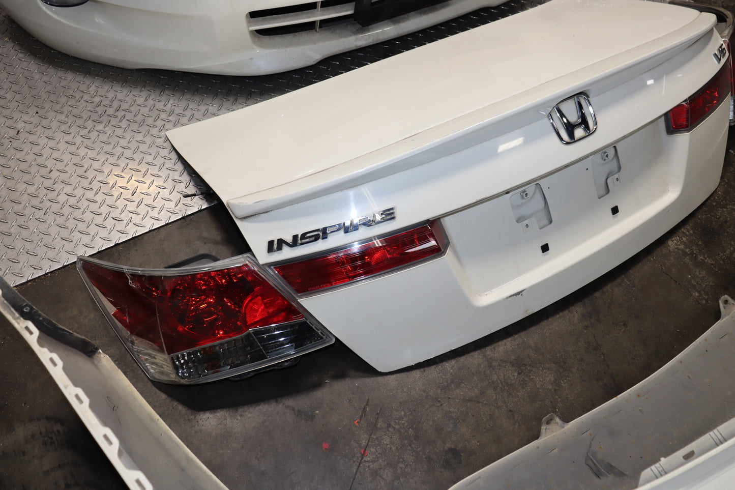 JDM 2008 - 2012 HONDA ACCORD INSPIRE CP3 COMPLETE FRONT END NOSE CUT SWAP