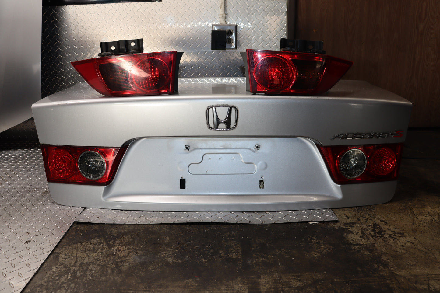 JDM 2004 - 2008 HONDA ACCORD CL7 ACURA TSX SILVER COMPLETE FRONT END NOSE CUT REAR CONVERSION