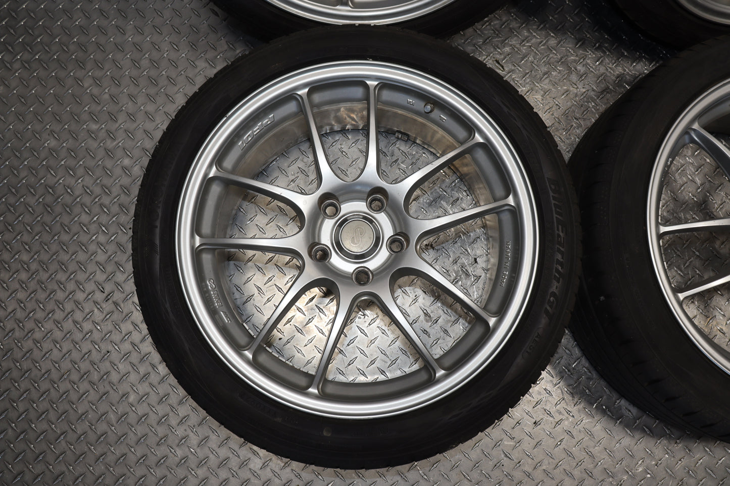 Enkei PF01 - 18x8.5 / 5x114.3 / +48 (Silver) Japanese Imported