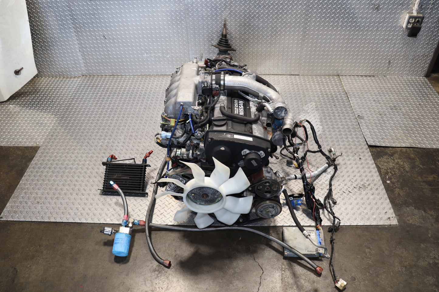 JDM RB25DET SERIES 2 RWD COMPLETE ENGINE + MT SWAP