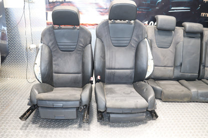 JDM 2005 - 2008 AUDI S4 B7 SEDAN AVANT COMPLETE FRONT AND REAR RECARO SEATS
