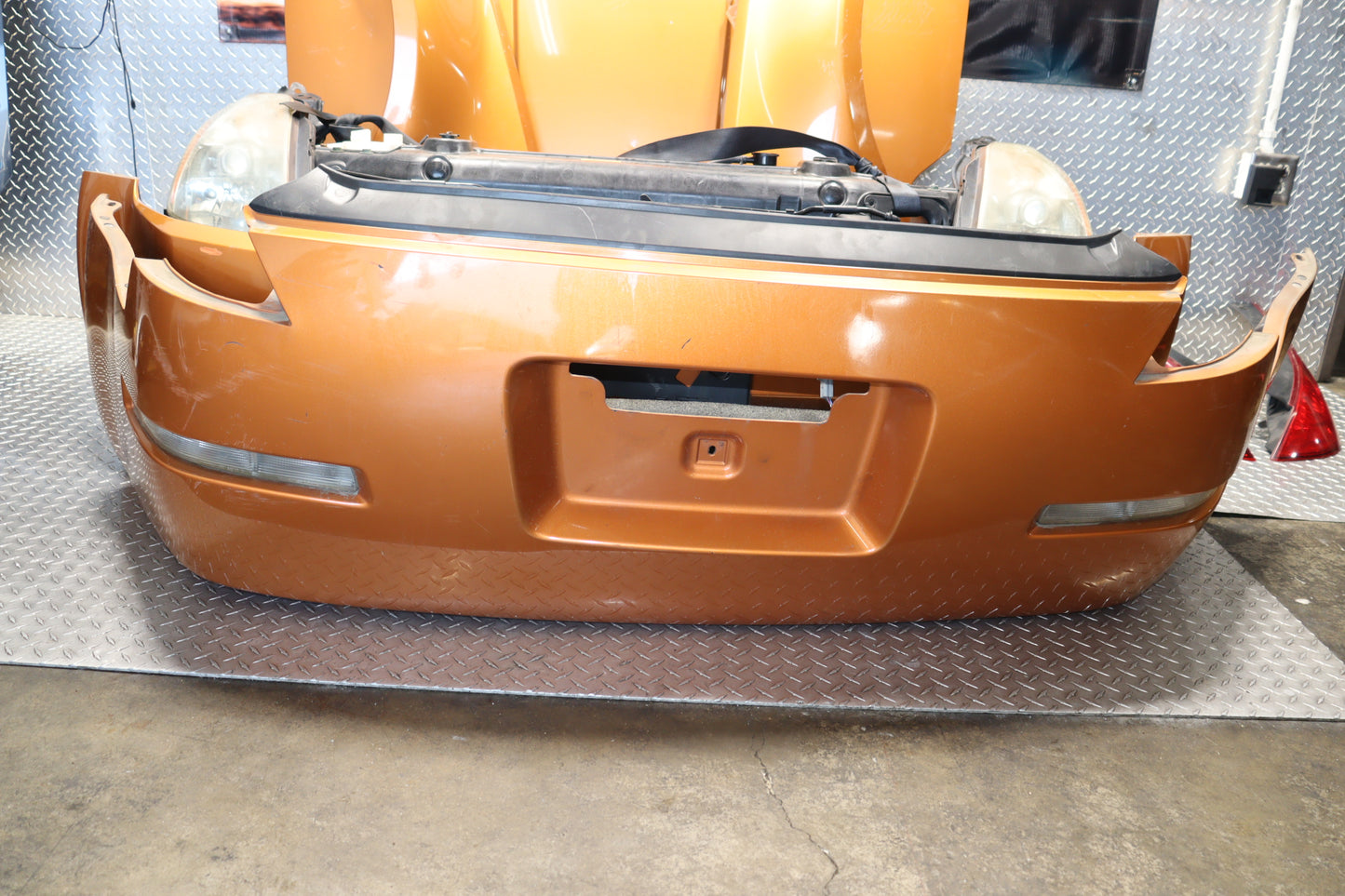 JDM 2003 2004 2005 2006 NISSAN 350Z COMPLETE FRONT NOSE CUT AND REAR END SWAP