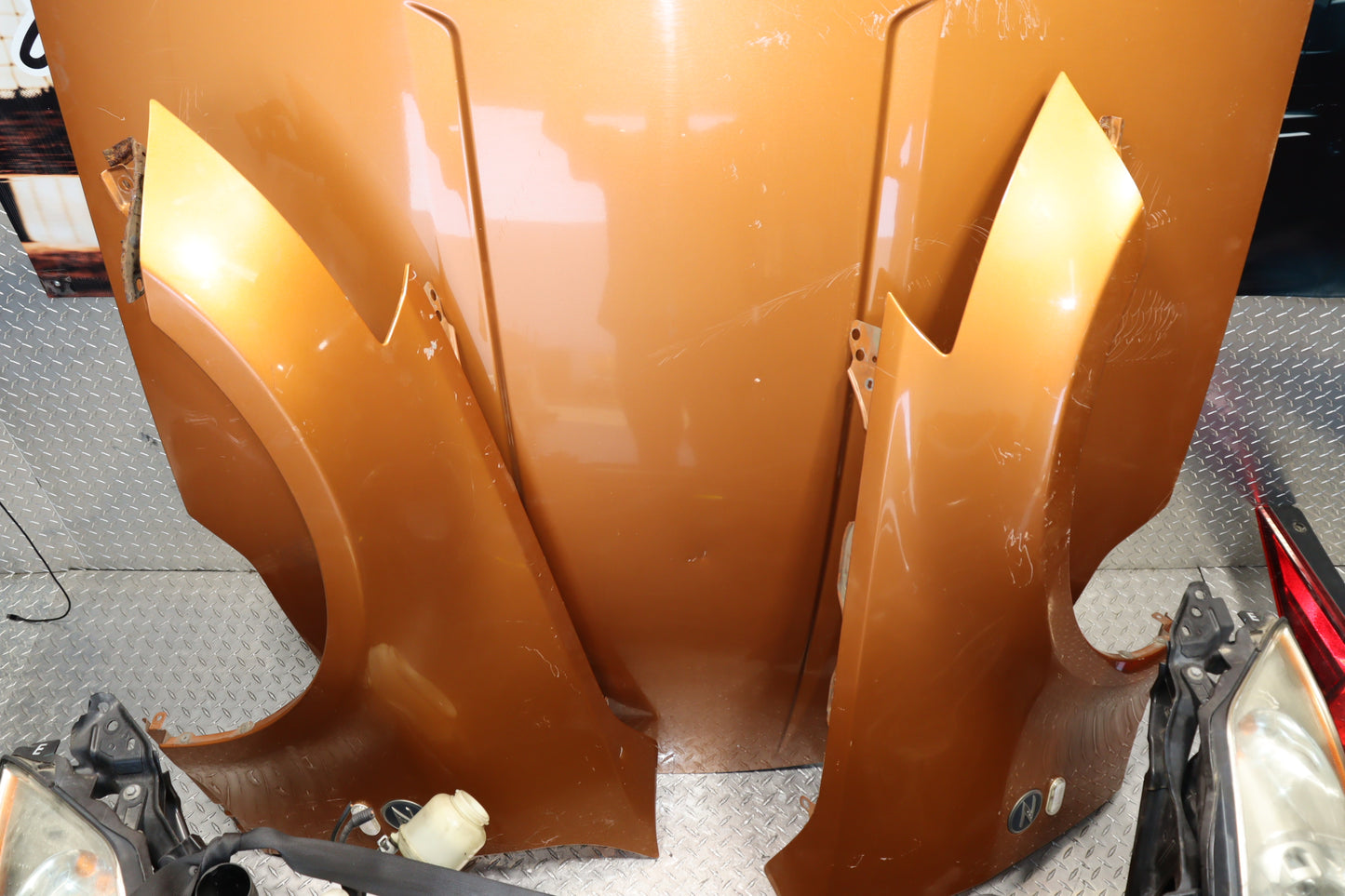 JDM 2003 2004 2005 2006 NISSAN 350Z COMPLETE FRONT NOSE CUT AND REAR END SWAP