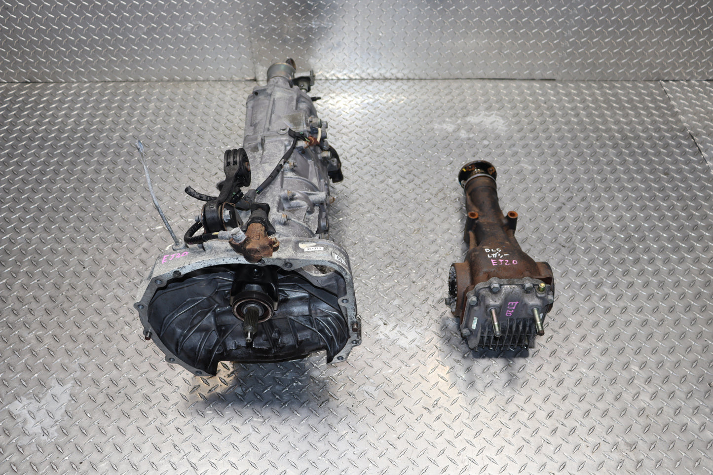 JDM Subaru Impreza WRX AWD 5spd Manual Trans *4.11* TY754VBBBA EJ205 2002-2005