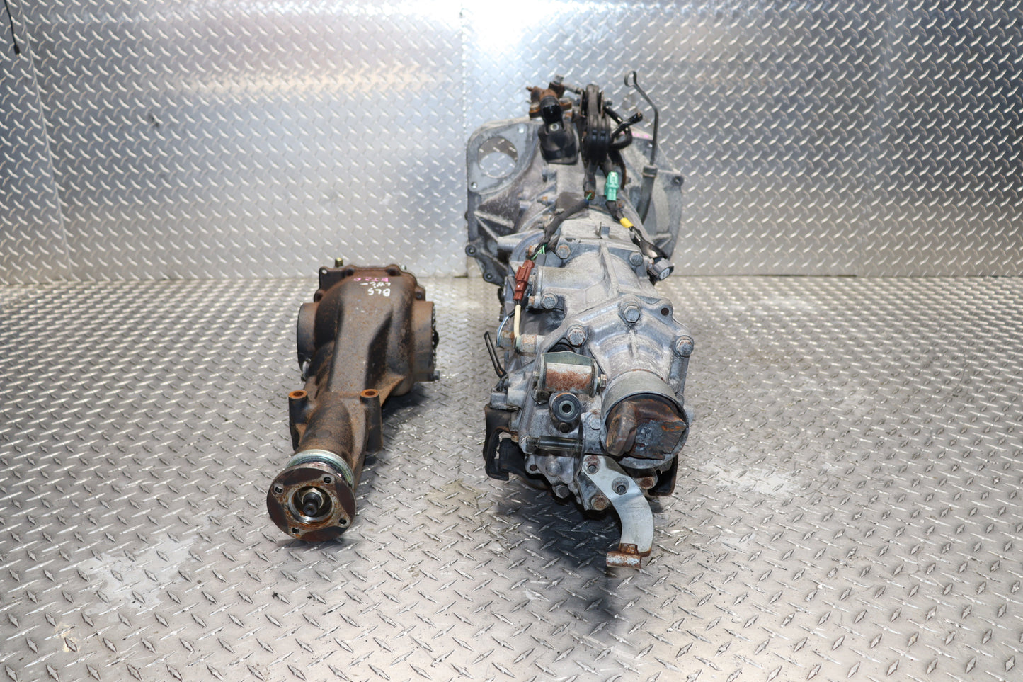 JDM Subaru Impreza WRX AWD 5spd Manual Trans *4.11* TY754VBBBA EJ205 2002-2005