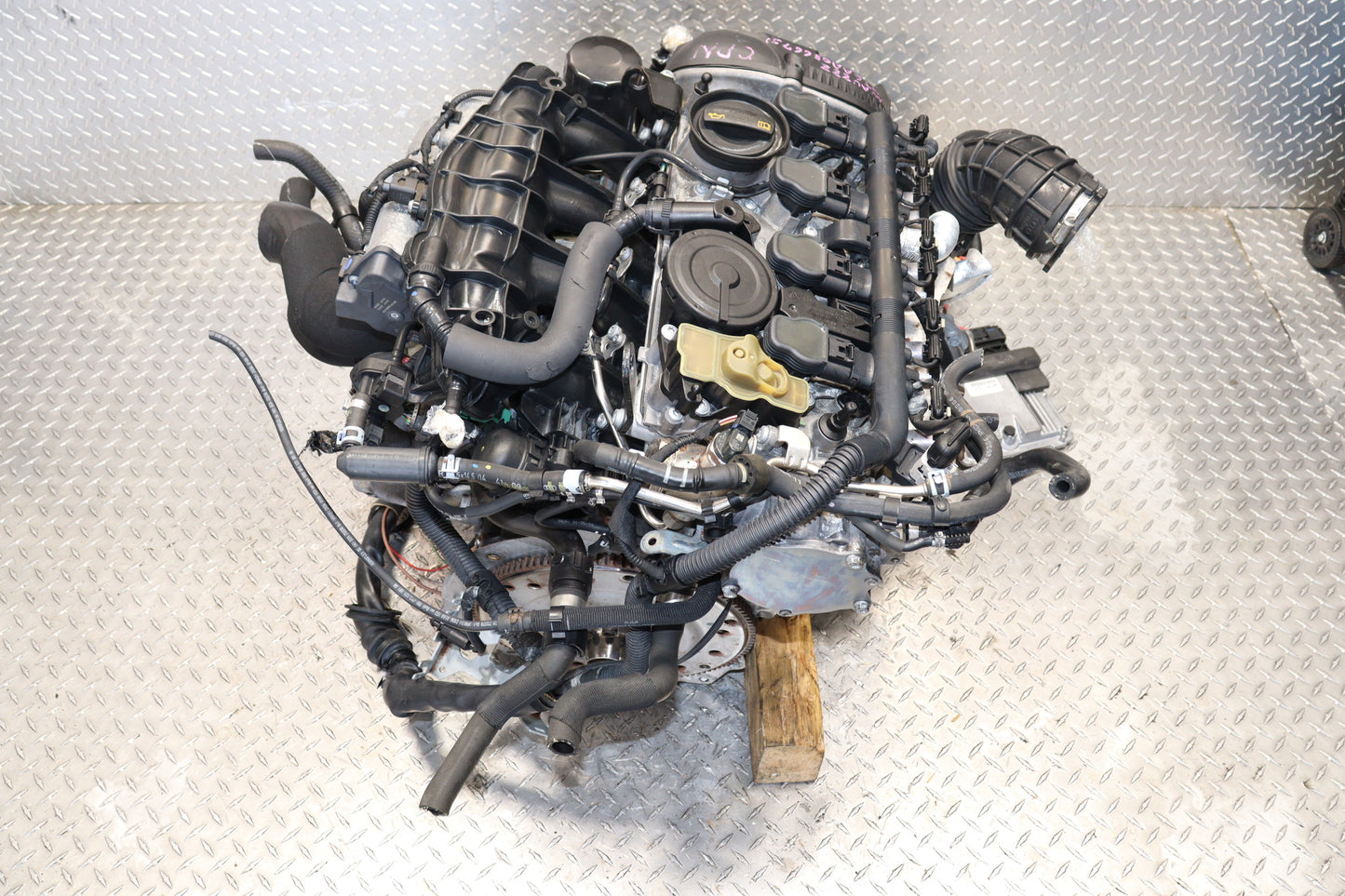 JDM 2013–2016 Audi Q5 2.0T Engine CPMB 2.0L Turbo TFSI Motor