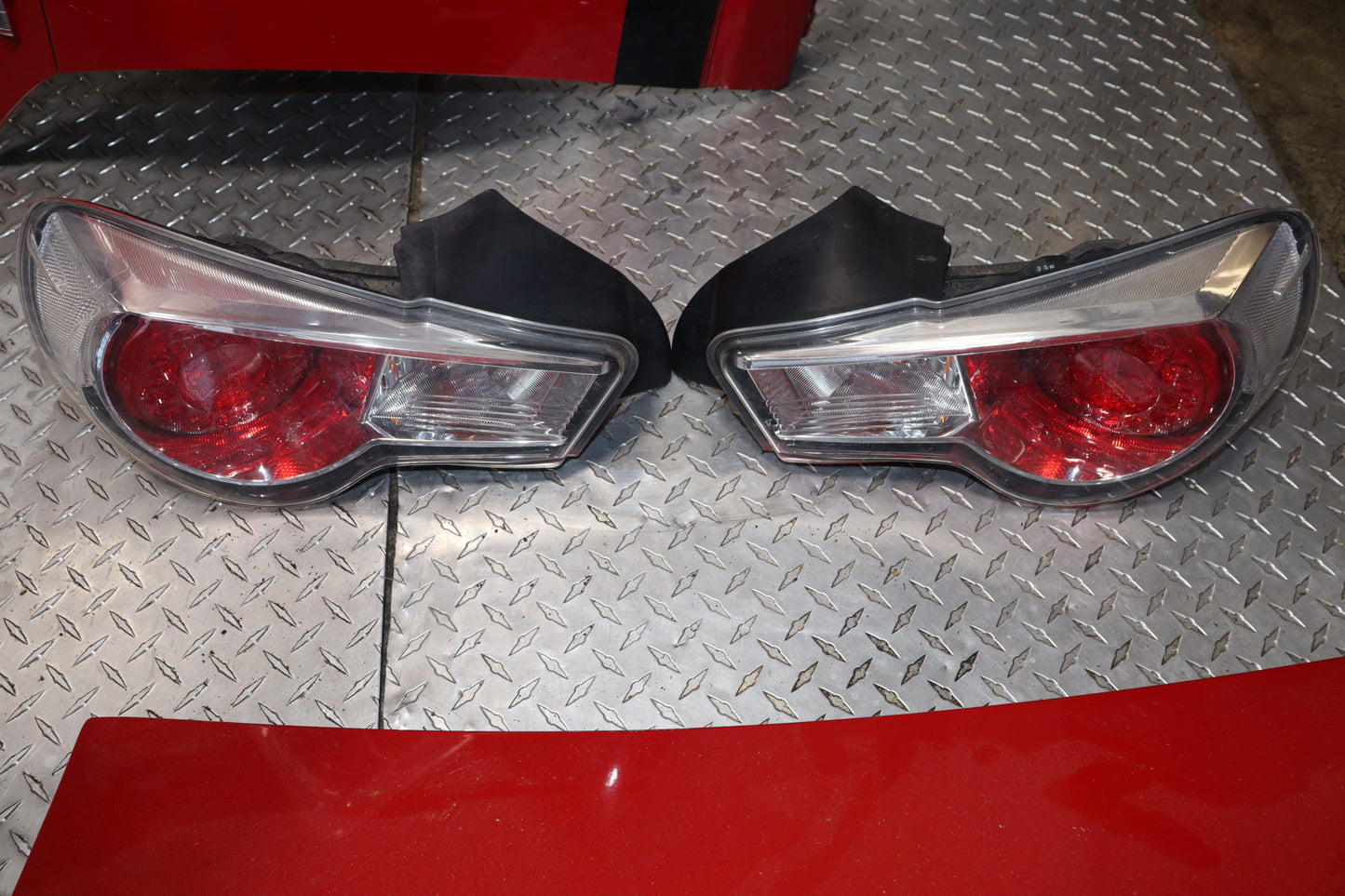 JDM 2013 - 2016 SCION TOYOTA FRS COMPLETE FRONT END NOSE CUT TOYOSHIMA HOOD