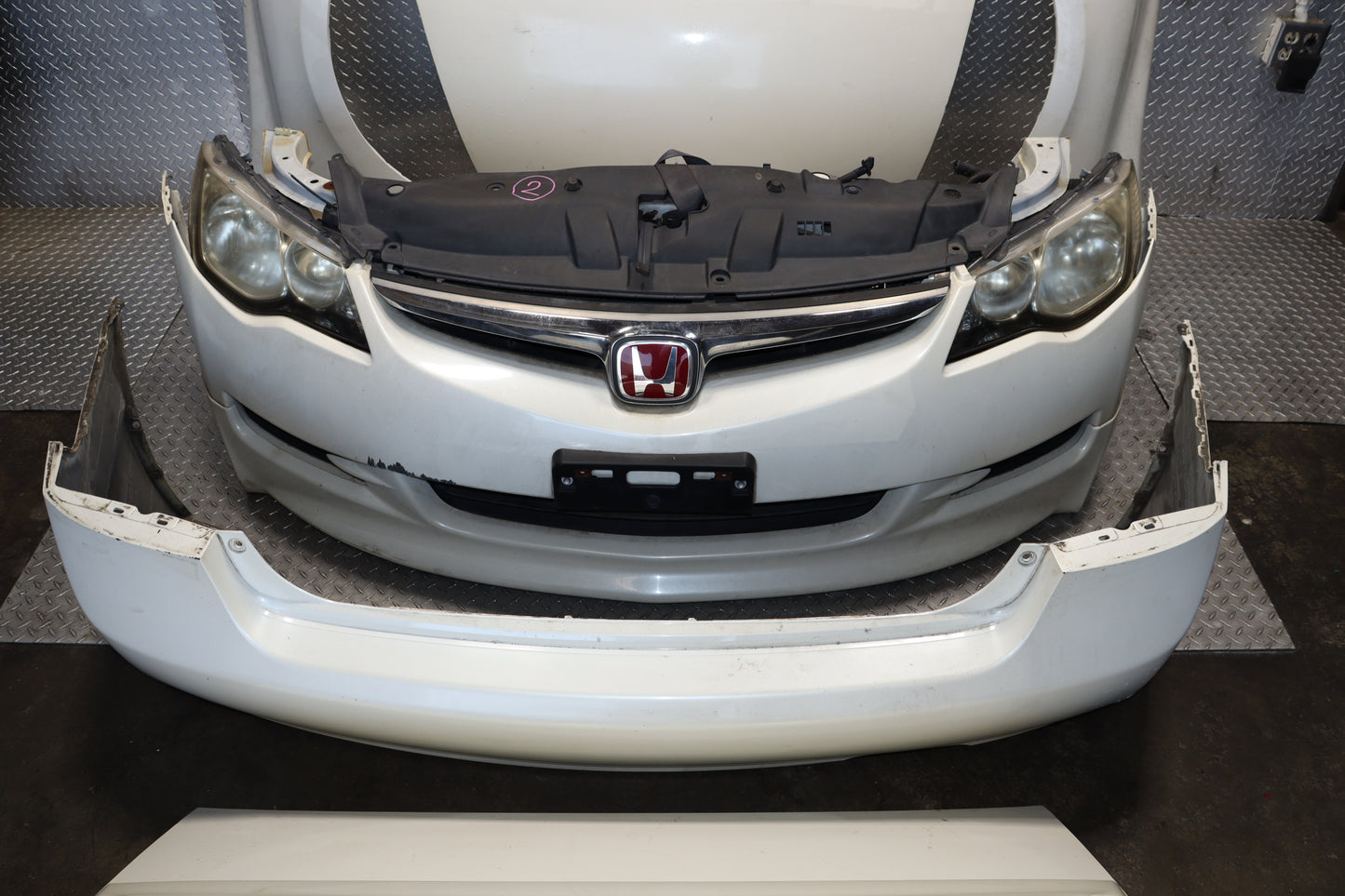 JDM HONDA CIVIC FD1 FD2 FD3 ACURA CSX FRONT NOSE CUT AND REAR END CONVERSION SWAP WHITE