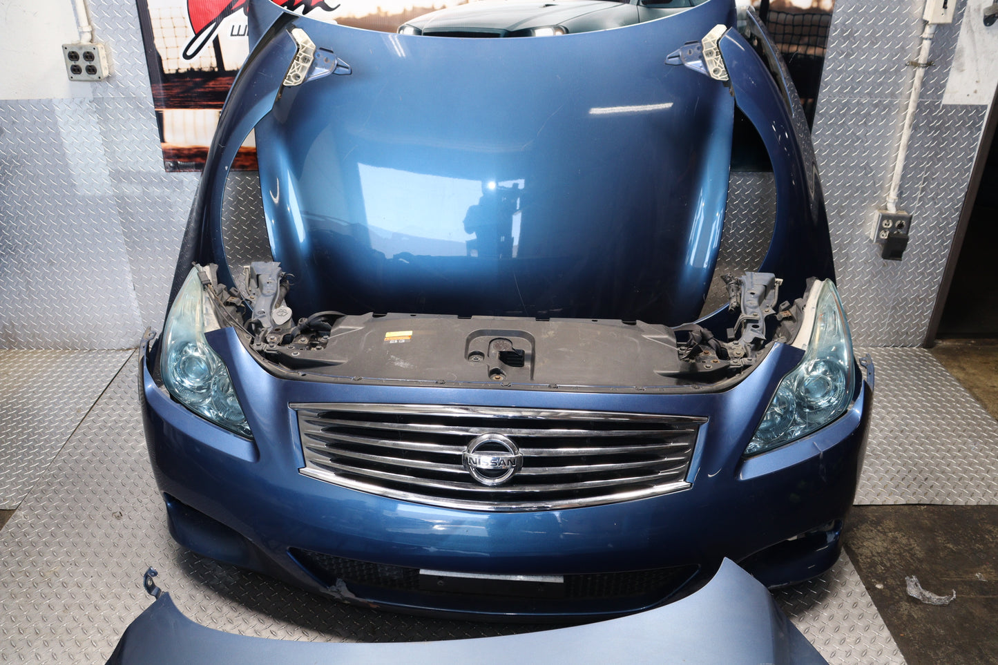 JDM 2010 - 2015 NISSAN SKYLINE V36 INFINITI G37 COMPLETE FRONT END NOSE CUT