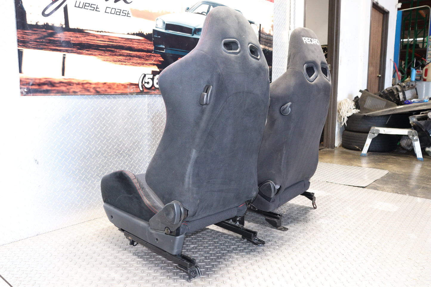 JDM DC5 Integra Type R Black Recaro Seats Pair OEM Honda Acura RSX ITR
